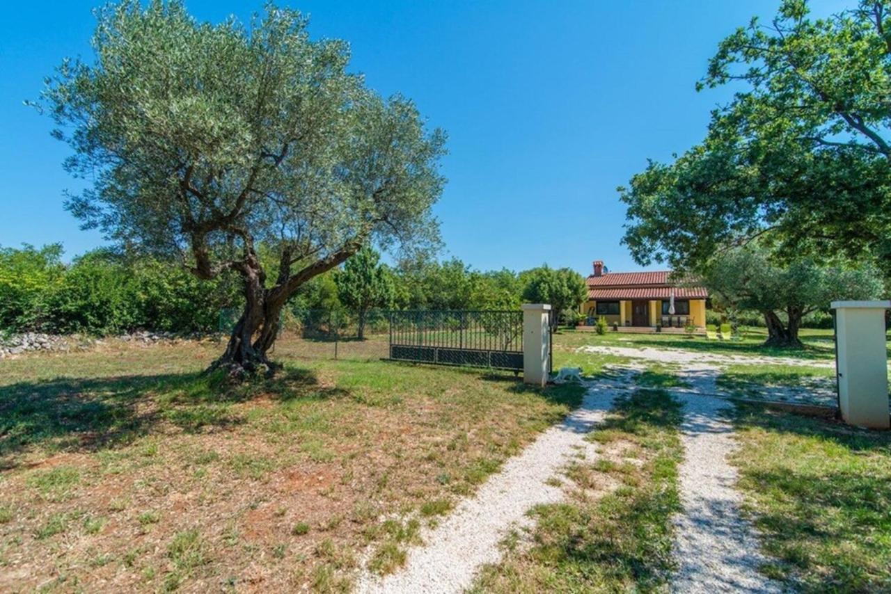 Holiday House Val Vidal 로비니 외부 사진